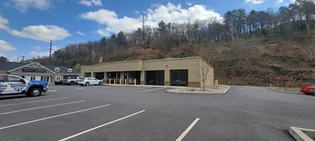 Preview of Retail space for Rent at 850 Gordon Nagle Trail