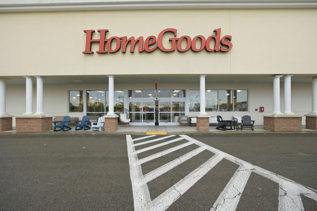 Retail Space Available at Westerly Crossings