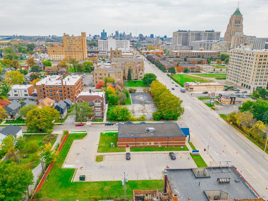 8282 Woodward Ave / Medical Office / Virginia Park Historic District