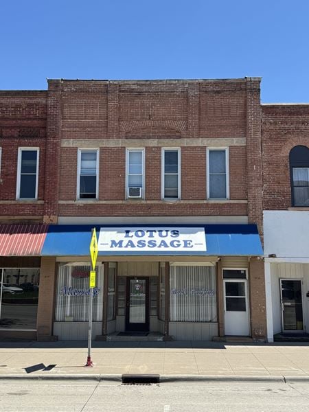 Preview of Retail space for Sale at 211 South Minnesota Avenue