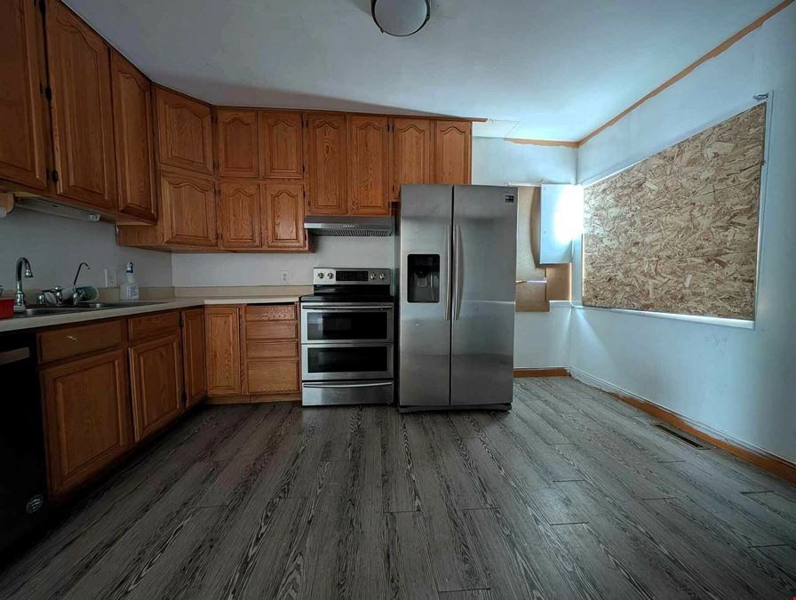 103 N Central Ave