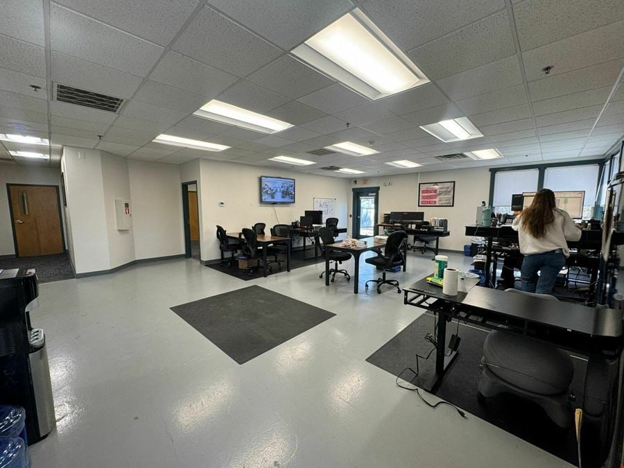 Professional Office Space For Sublease