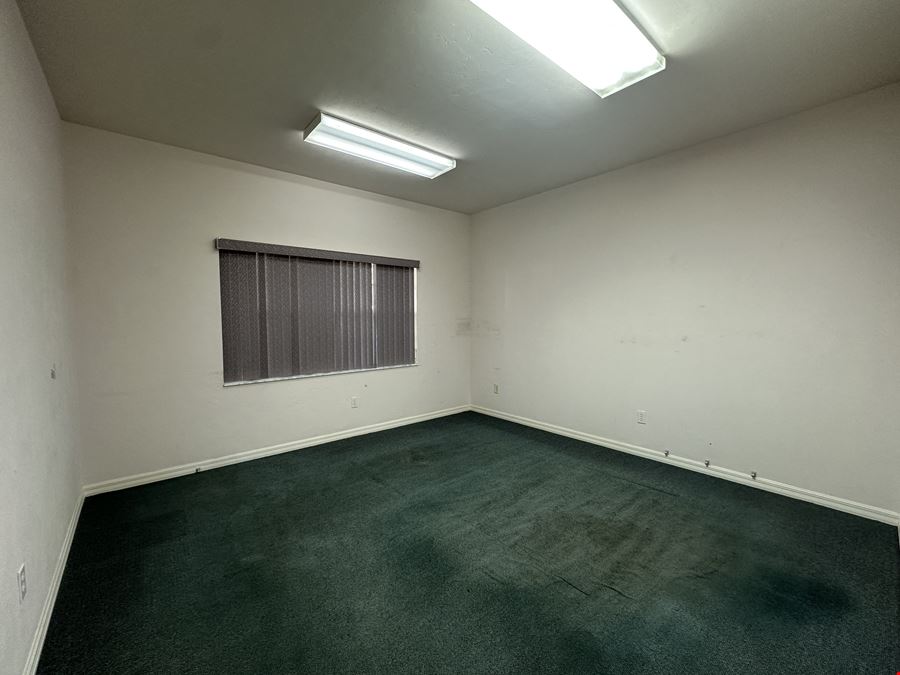 Silverleaf Office Park, Building 2, Suite B