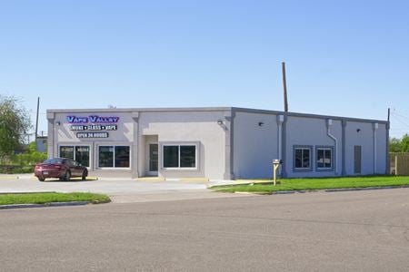 Preview of Retail space for Rent at 3401 Baldwin Blvd
