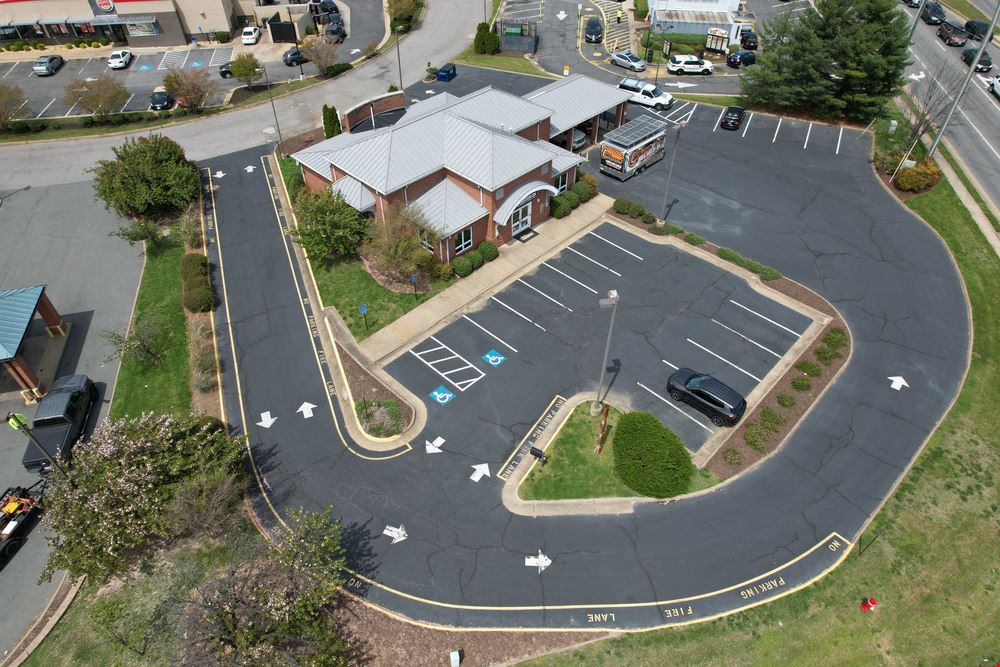 End Cap w/ Drive Thru at Lighted Corner