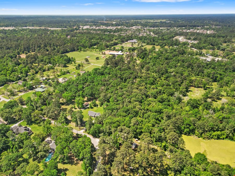 Spacious 9 Acre Tract in Magnolia, TX – Ideal for Residential, Commercial or Investment