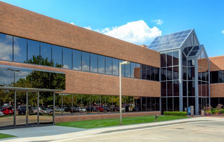 Preview of commercial space at 4445 Corporate Drive