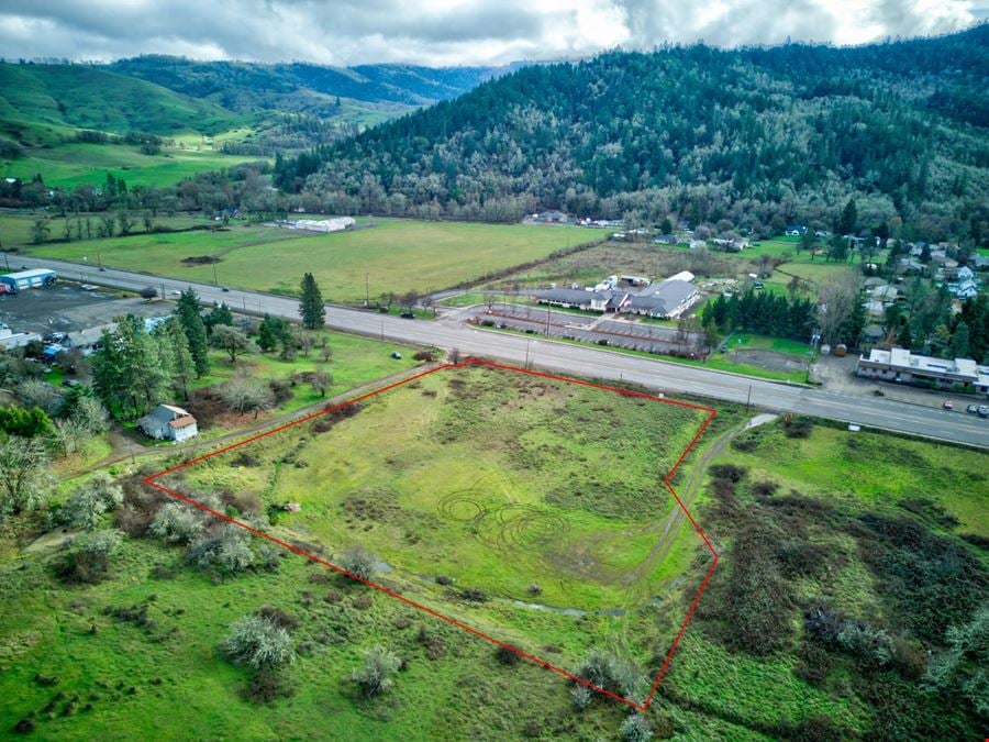 3110 NE Diamond Lake Blvd Roseburg, OR 97470