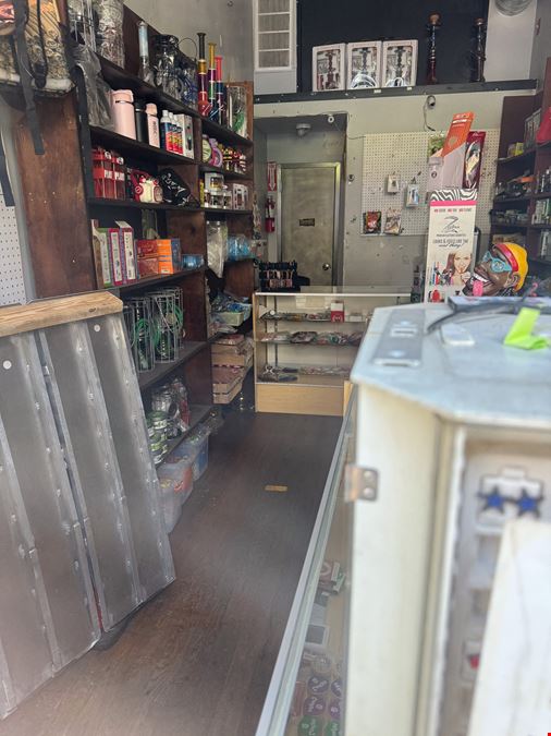 250 SF | 9 Marcus Garvey Boulevard | Retail/Office Space with Glass Frontage & HVAC for Lease