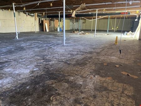 Preview of Retail space for Rent at 6460 Dixie Highway
