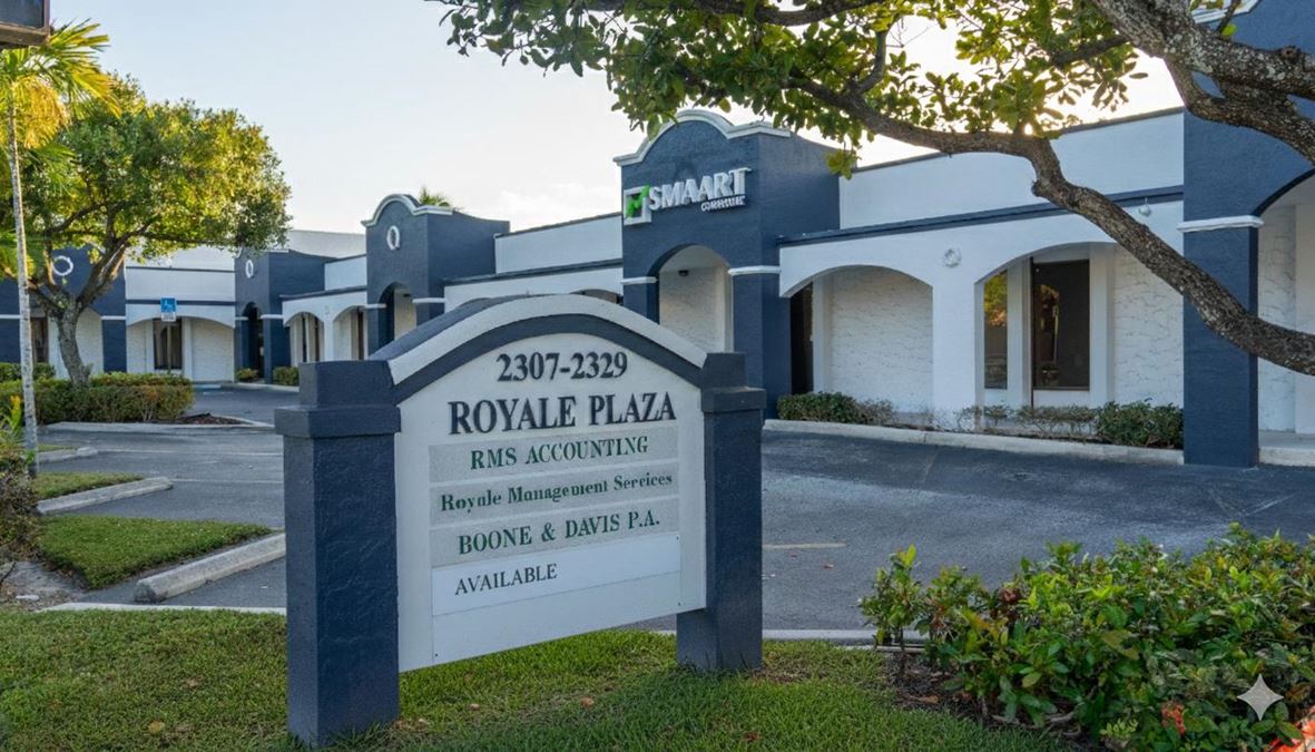 Royale Plaza