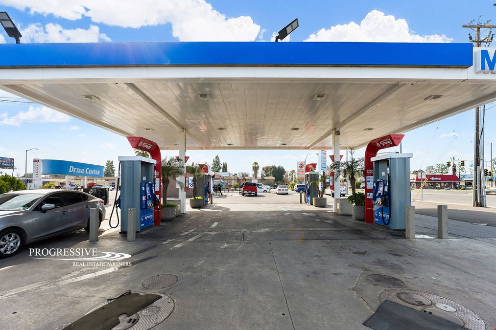 Gas Station, C-Store & Car Wash With Real Estate for Sale