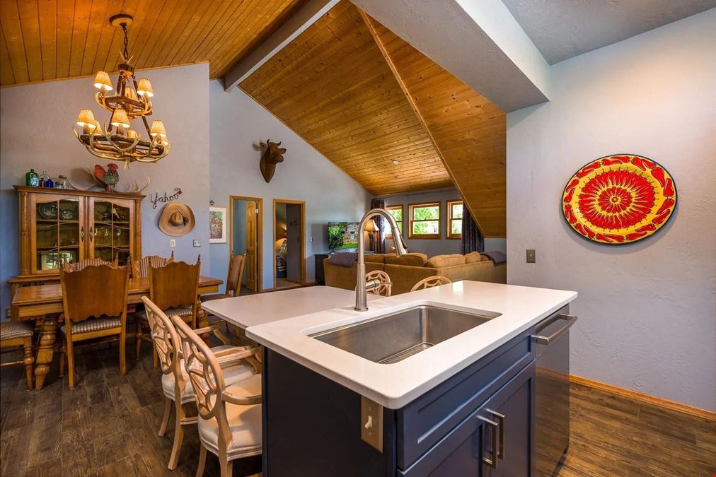 Live/Work Space - Boutique Shop in Chama, NM for Sale
