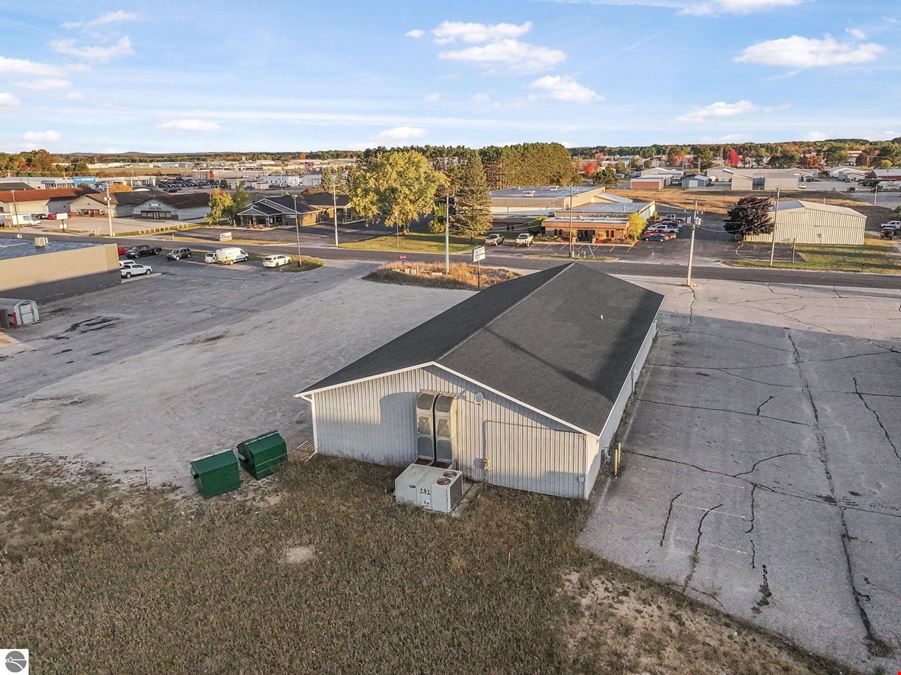 252 Bell Avenue, Cadillac, MI, 49601