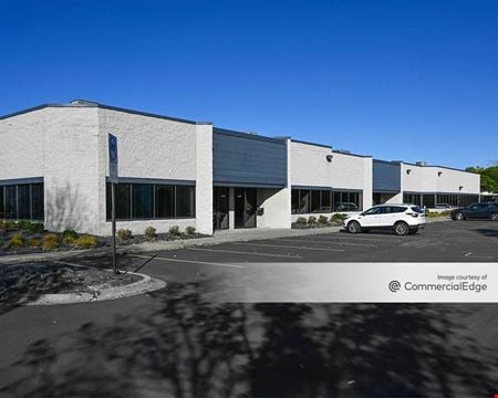 Preview of Industrial space for Rent at 4354 West Round Lake Road