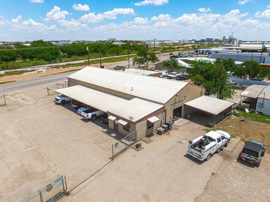 25-ton Crane Served Facility on 10 Acres