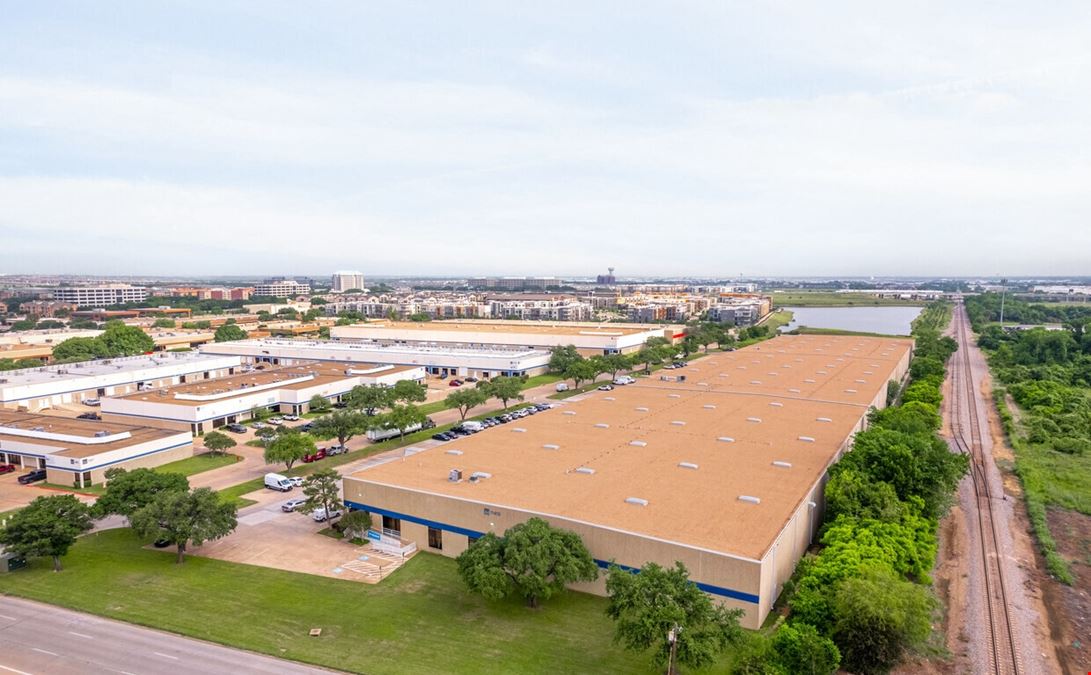 ReadySpaces Farmers Branch