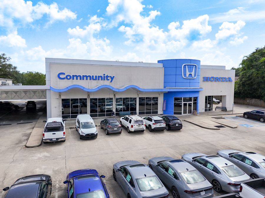 ±8.71 Acre Mixed-Use Portfolio Near Hwy 90 and Airport