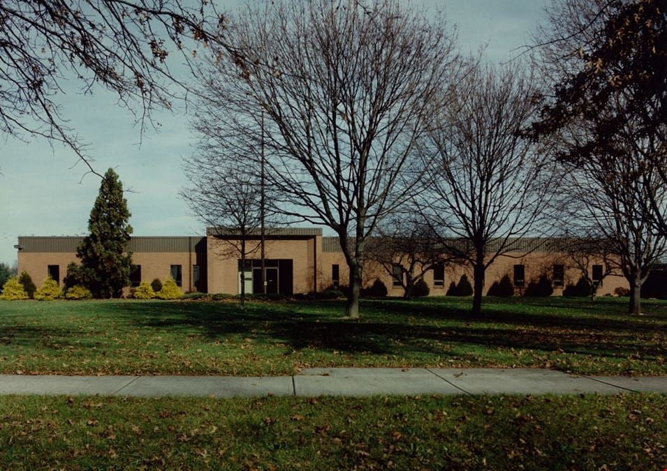 707 Alexander Rd, Ste 206/207