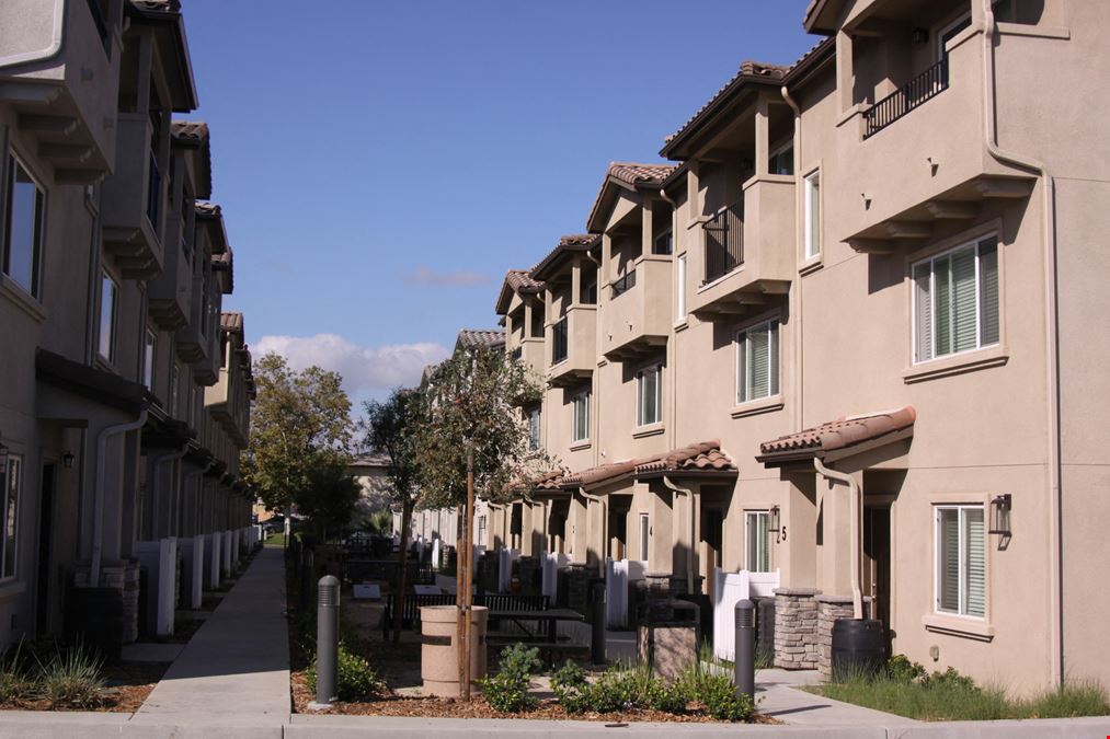 Village Run Apartment Homes