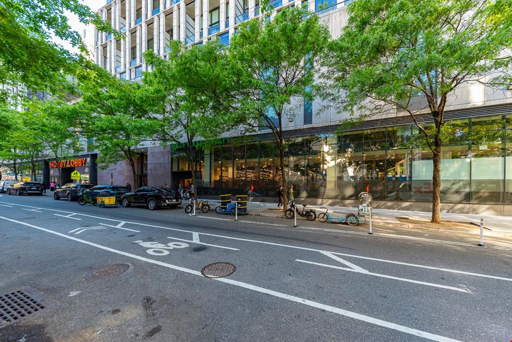 270 Greenwich Street