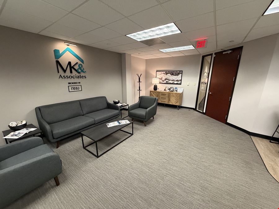 2809 S. Lynnhaven Road, Suite 170