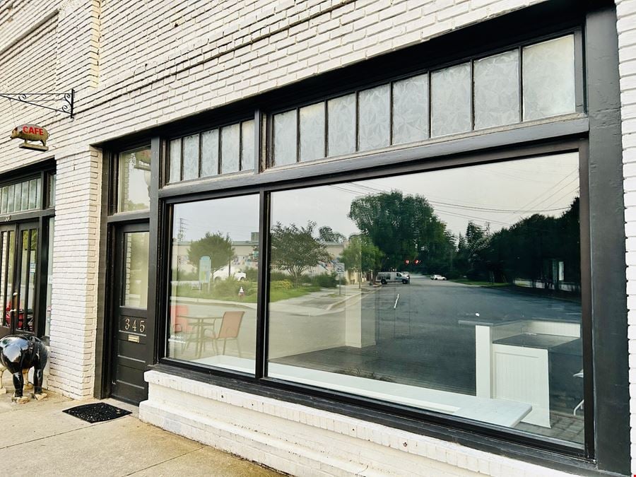 Charming Downtown Aiken Storefront Available Now @ 1770 square feet!