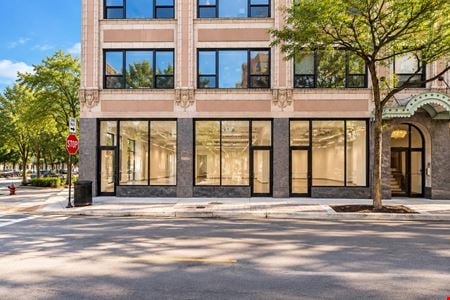 Preview of Retail space for Rent at 1101 W Lawrence Ave