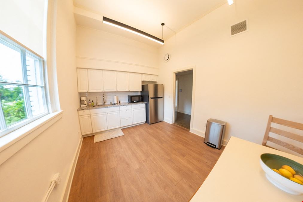 1st Floor of 302 Willard St