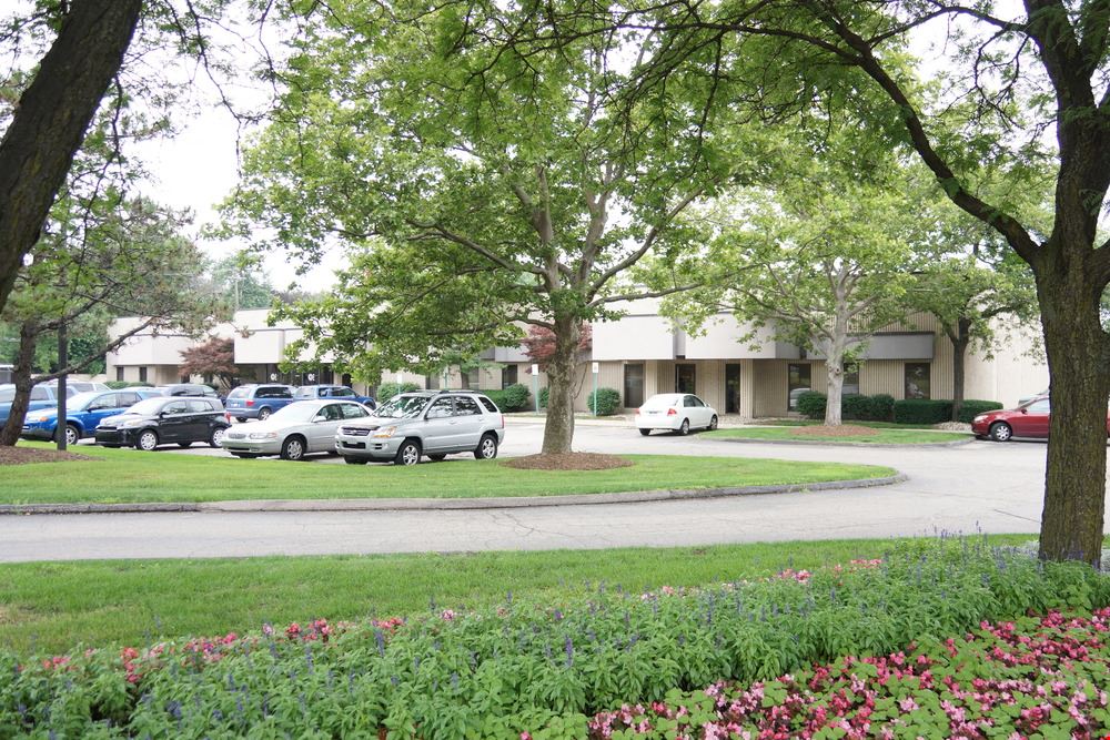 Livonia Metro Plex I