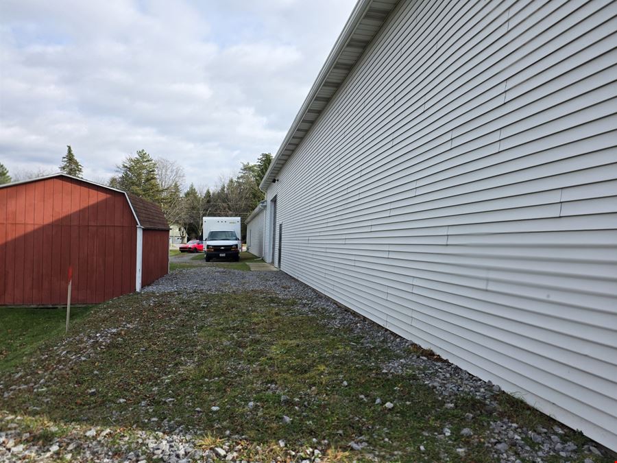 7570 Seneca St - PRICE REDUCTION!  6,400+/- SF Retail/Office Space