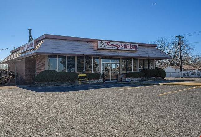Preview of Retail space for Rent at 2700 W Irving Blvd