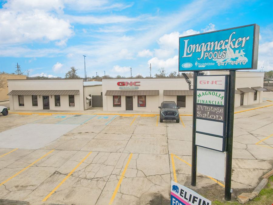 Visible Suite in Retail-Dense Corridor of Airline Hwy