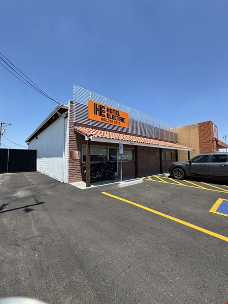 Preview of Retail space for Rent at 10402 N 19th Ave