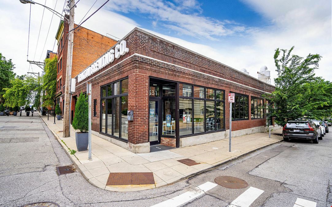 Fully Built-out Bar/Retail Space