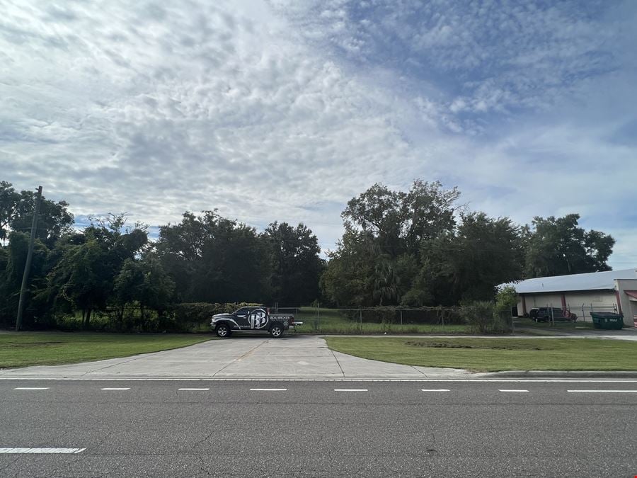 Land for Sale on 441/Pine/301 & Jacksonville Rd