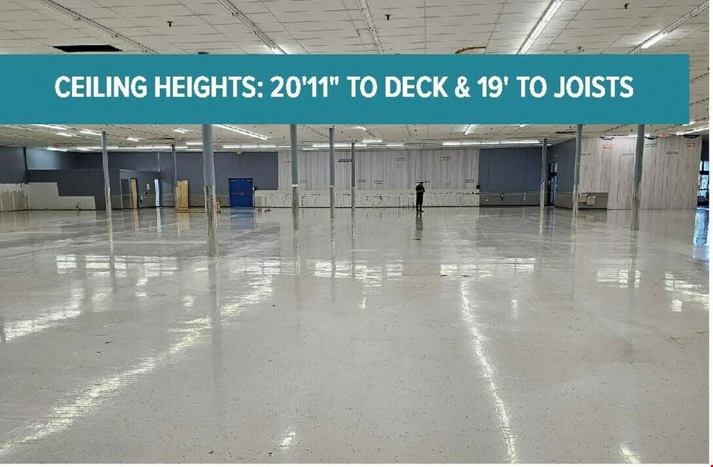 2231 Lebanon Valley Mall