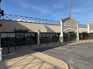River Oaks Plaza/Retail