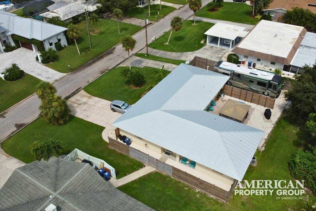 Sarasota Duplex near Siesta Key