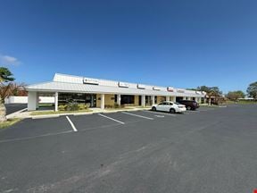 Woodlake Plaza II