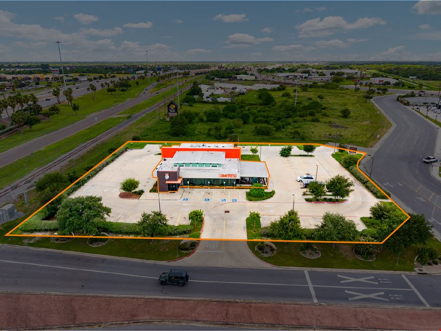 6,023 SF Restaurant Space for Lease