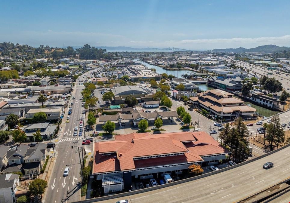 851 Irwin St | 29,923 SF | Fully Leased | Office Building