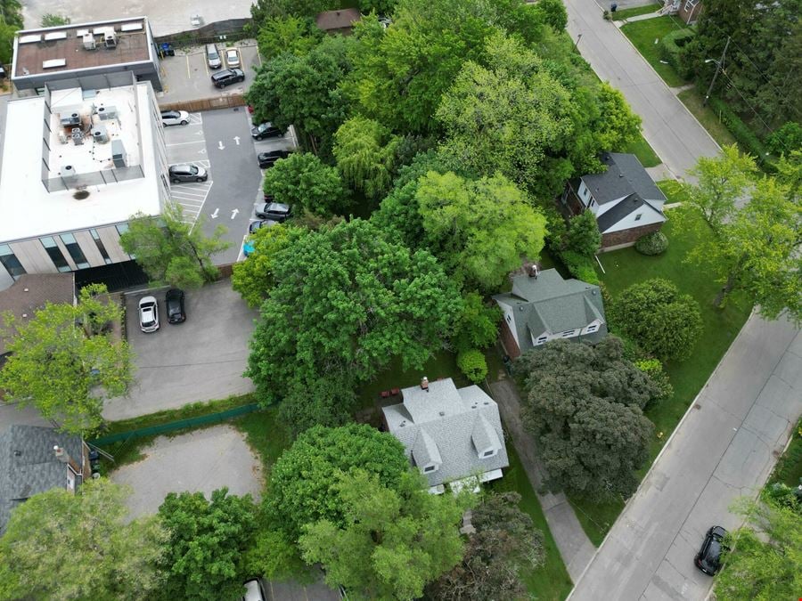 135 Sheppard Avenue East