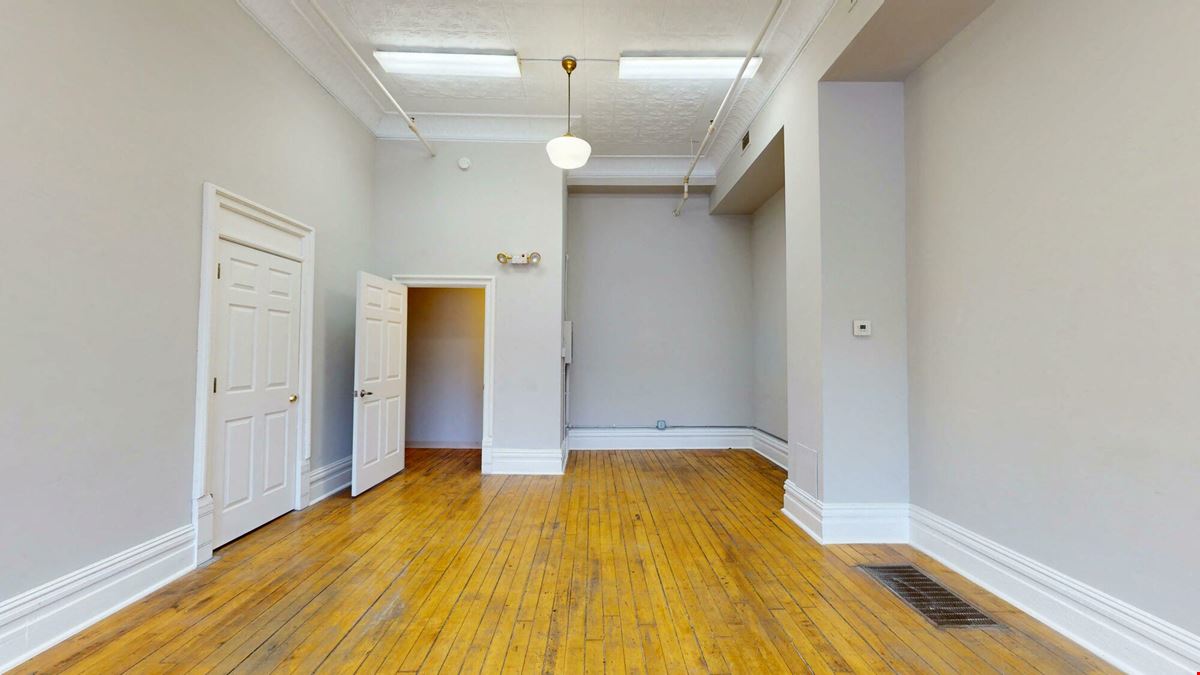 337 Division Ave S
