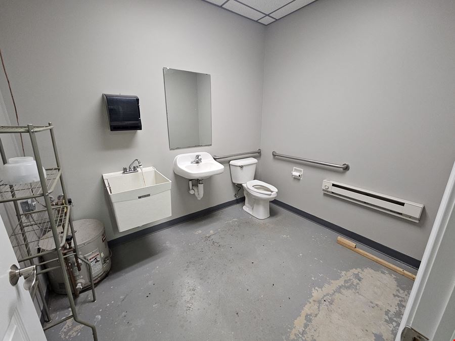 Flex Space Near Interstate Research Park