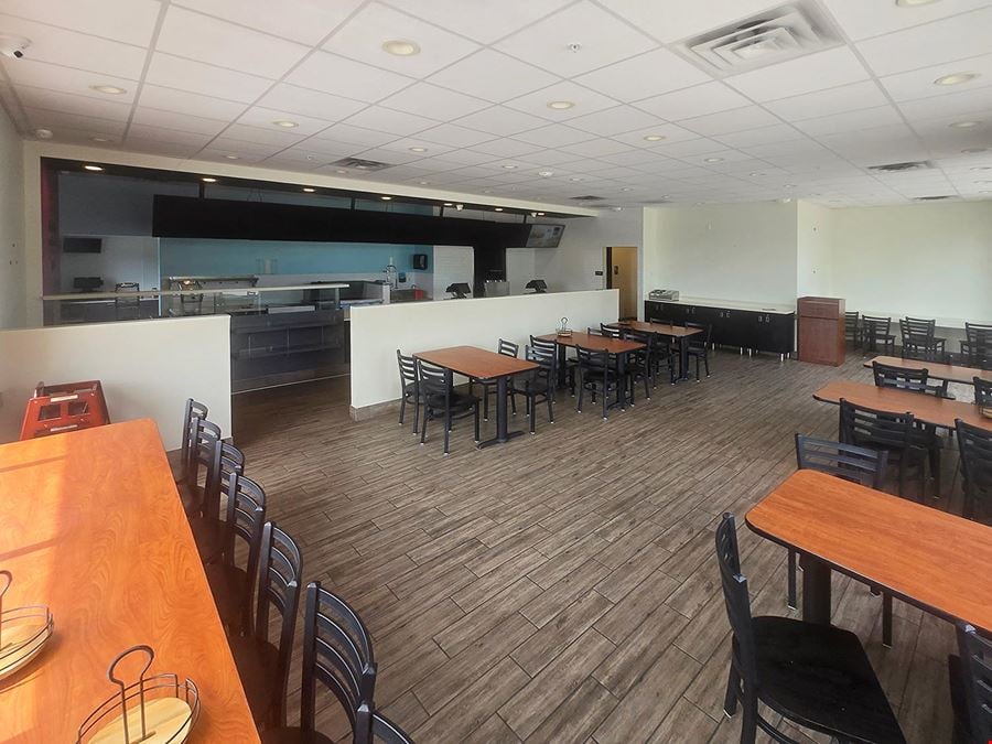 9927 Ulysses St NE, Suite 100