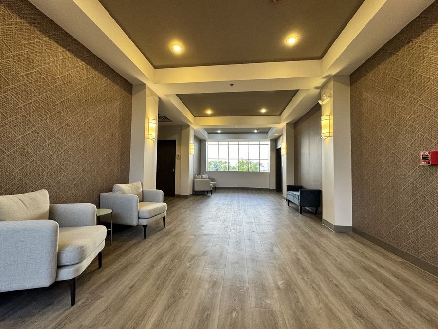 Country Club Office Building