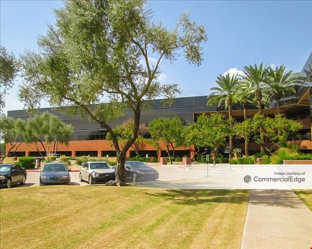 Crescent Corporate Center