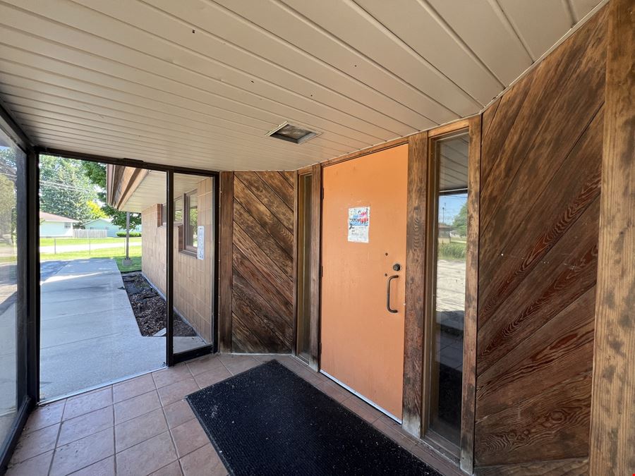 3,000 SF MEDICAL OFFICE FOR LEASE