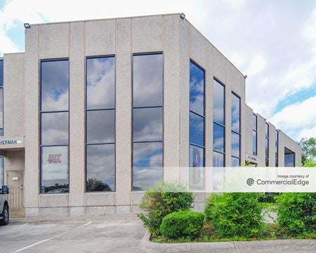 Preview of Industrial space for Rent at 616 South Sherman Street